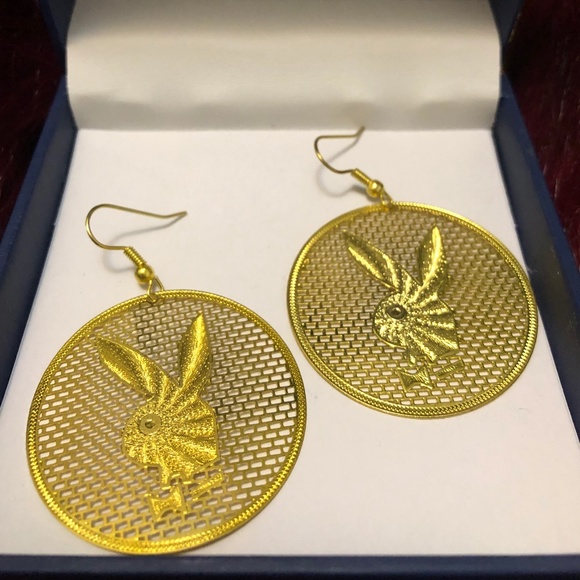 PlayB Rabbit Bowtie Dangle Earrings - Picture 5 of 5